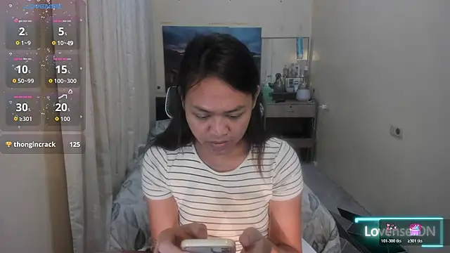 Snapshot of Miss_VictoriaWilliams chatting on 11/16/25, 04:56 Miss VictoriaWilliams online show from 11/16/25, 04:56