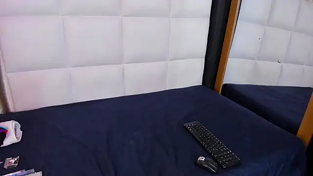 Nicky six333 online show from 09/23/25, 12:19