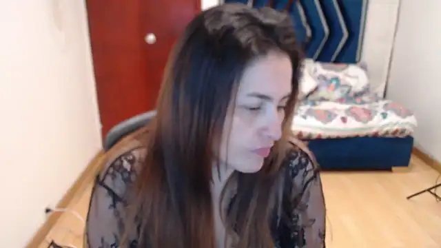 dayanhank online show from 10/18/25, 03:09