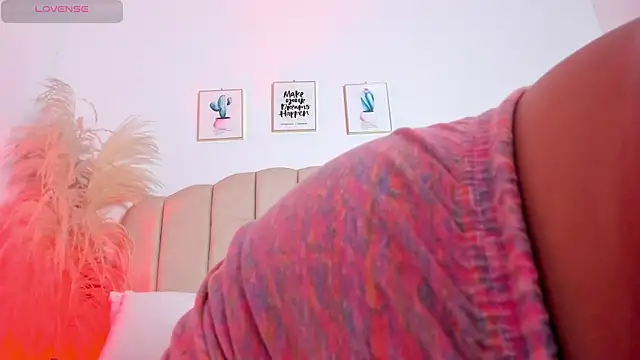 Snapshot of _aithanaa_ chatting on 10/30/25, 08:31 aithanaa online show from 10/30/25, 08:31