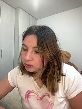 Snapshot of ADHARAMILLER__1111 chatting on 09/27/25, 11:43 ADHARAMILLER  1111 online show from 09/27/25, 11:43