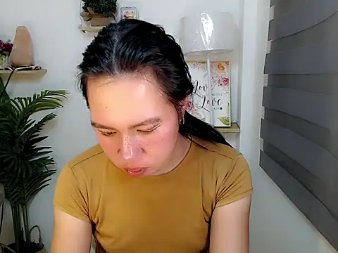 kimbratx online show from 11/18/25, 10:36