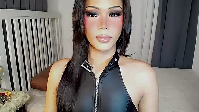 Snapshot of Candicebloom chatting on 11/29/25, 09:18 Candicebloom online show from 11/29/25, 09:18