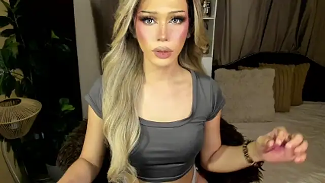 Candicebloom online show from 05/25/26, 08:09