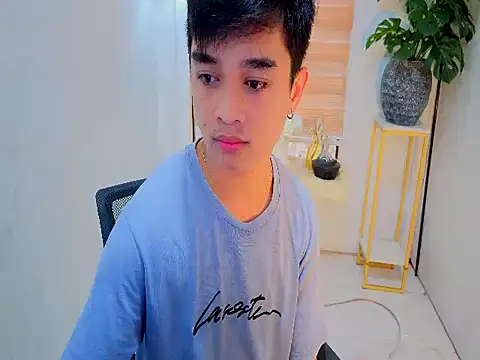 Snapshot of sexysam14 chatting on 11/18/25, 04:06 sexysam14 online show from 11/18/25, 04:06