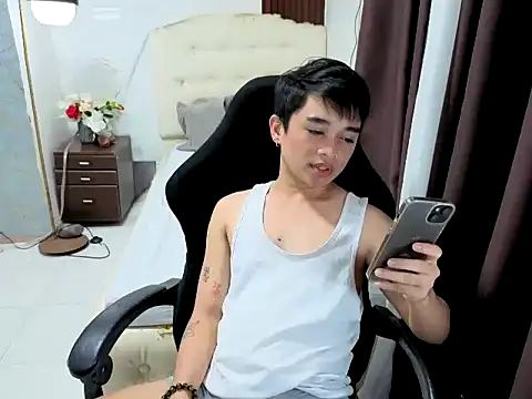 Snapshot of sexysam14 chatting on 01/11/26, 11:37 sexysam14 online show from 01/11/26, 11:37