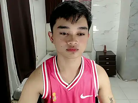 Snapshot of sexysam14 chatting on 02/02/26, 05:06 sexysam14 online show from 02/02/26, 05:06