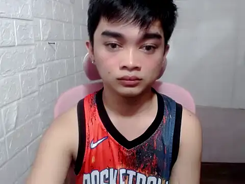 Snapshot of sexysam14 chatting on 03/10/26, 05:12 sexysam14 online show from 03/10/26, 05:12