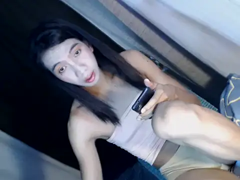 xyourdreamtrans online show from 10/03/25, 06:32