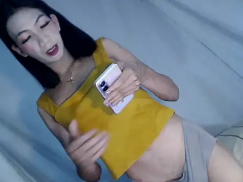 xyourdreamtrans online show from 12/03/25, 01:57