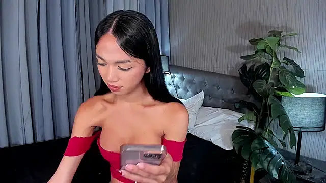 HugeCocoCock online show from 07/02/26, 03:23