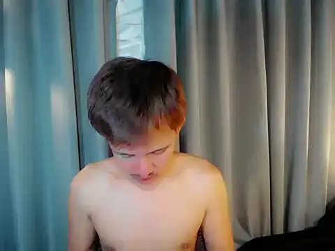 Snapshot of prince_elaijah chatting on 10/17/25, 02:08 prince elaijah online show from 10/17/25, 02:08