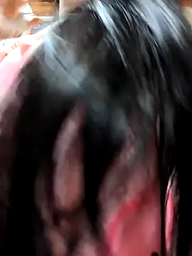 Okleotina online show from 10/22/25, 04:57