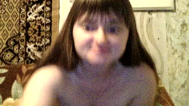 Snapshot of LuckyLust11 chatting on 09/22/25, 07:38 LuckyLust11 online show from 09/22/25, 07:38