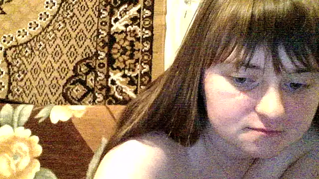 Snapshot of LuckyLust11 chatting on 09/27/25, 09:09 LuckyLust11 online show from 09/27/25, 09:09