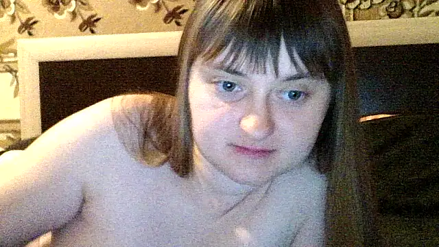 Snapshot of LuckyLust11 chatting on 10/03/25, 10:45 LuckyLust11 online show from 10/03/25, 10:45