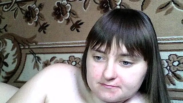 Snapshot of LuckyLust11 chatting on 10/19/25, 10:05 LuckyLust11 online show from 10/19/25, 10:05