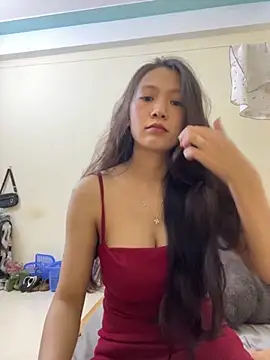 Snapshot of Aghenh chatting on 09/28/25, 04:18 Aghenh online show from 09/28/25, 04:18