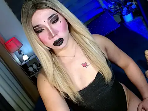 yan2xcumsalotxx online show from 09/22/25, 02:13