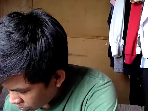 Snapshot of SteveFoxxe chatting on 10/02/25, 01:01 SteveFoxxe online show from 10/02/25, 01:01