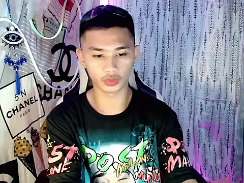 asianhardcock25 online show from 11/15/25, 01:14