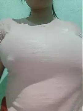 Shiny Babe online show from 05/01/26, 03:00