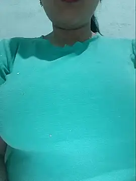 Shiny Babe online show from 05/10/26, 04:06