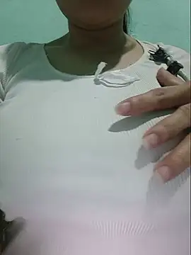 Shiny Babe online show from 05/24/26, 05:34