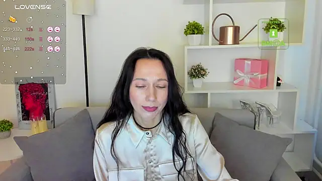 RubiHarlot online show from 10/05/25, 01:37