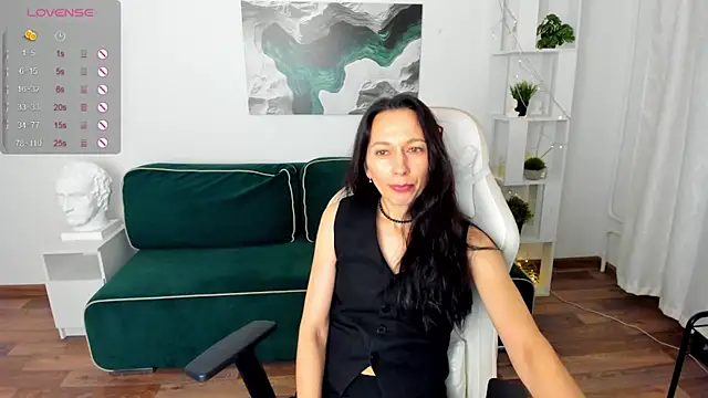 RubiHarlot online show from 10/22/25, 01:17