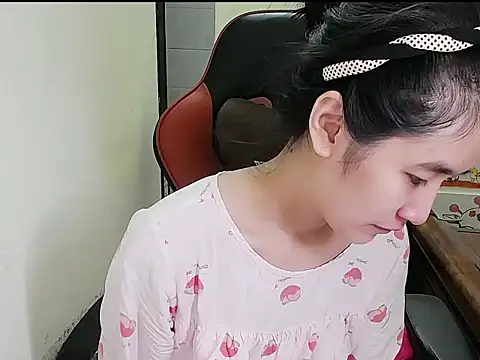 Shulee21 online show from 09/23/25, 01:08