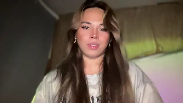 Snapshot of goddessofalltime chatting on 10/05/25, 05:33 goddessofalltime online show from 10/05/25, 05:33