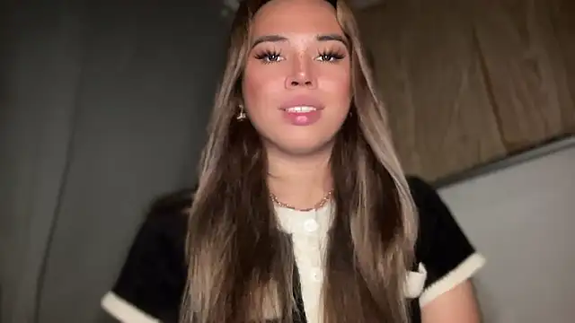 Snapshot of goddessofalltime chatting on 10/11/25, 06:39 goddessofalltime online show from 10/11/25, 06:39