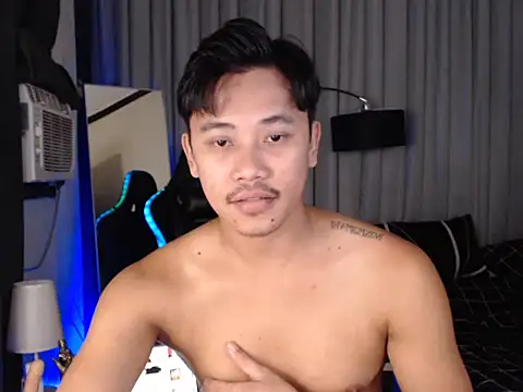 alexsuckable01 online show from 04/25/26, 06:27