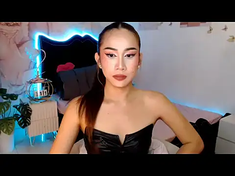 Snapshot of Sluttyvana chatting on 03/10/26, 08:14 Sluttyvana online show from 03/10/26, 08:14