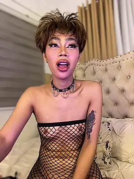 Innocent yanixx69 online show from 07/28/26, 06:20