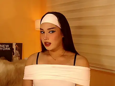 Snapshot of magnificent_kitana chatting on 11/20/25, 10:59 magnificent kitana online show from 11/20/25, 10:59