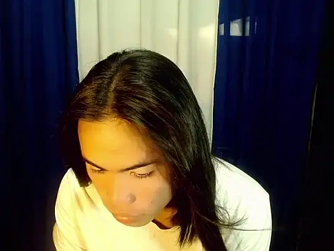Snapshot of urhotty_megss chatting on 03/14/26, 11:43 urhotty megss online show from 03/14/26, 11:43