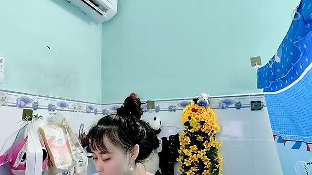 emgaixinhngoan online show from 09/16/25, 02:40