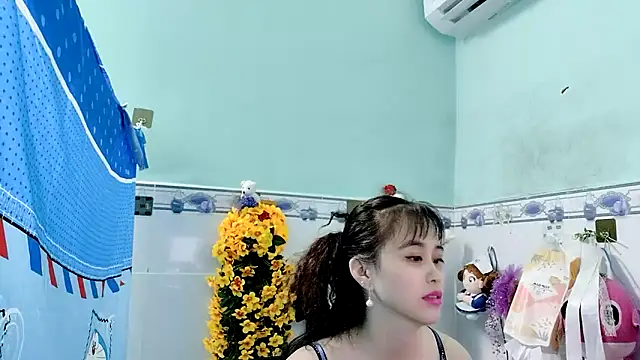 emgaixinhngoan online show from 09/26/25, 12:20