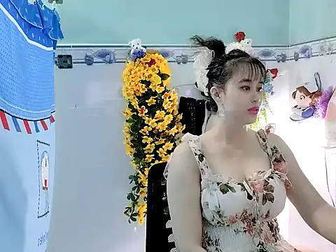 emgaixinhngoan online show from 10/08/25, 11:57