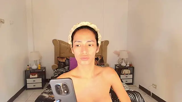 ElainePerthX online show from 07/30/26, 07:18