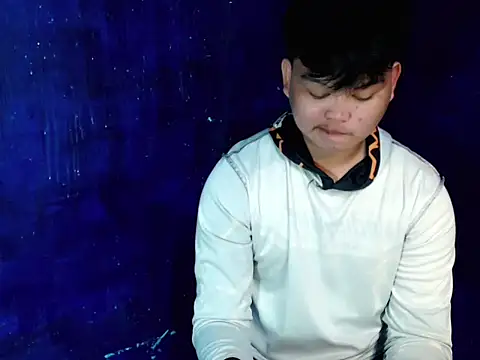 Snapshot of Reynelcock chatting on 11/26/25, 04:41 Reynelcock online show from 11/26/25, 04:41