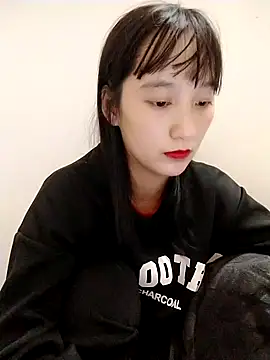 Kembong01 online show from 12/04/25, 06:44