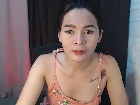 Snapshot of sweetsasha68 chatting on 06/03/26, 11:46 sweetsasha68 online show from 06/03/26, 11:46