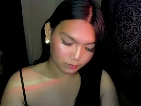 Snapshot of Lou_heart chatting on 01/18/26, 06:34 Lou heart online show from 01/18/26, 06:34