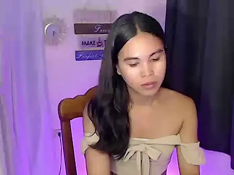 Snapshot of Sassy_Bianca chatting on 11/18/25, 06:18 Sassy Bianca online show from 11/18/25, 06:18