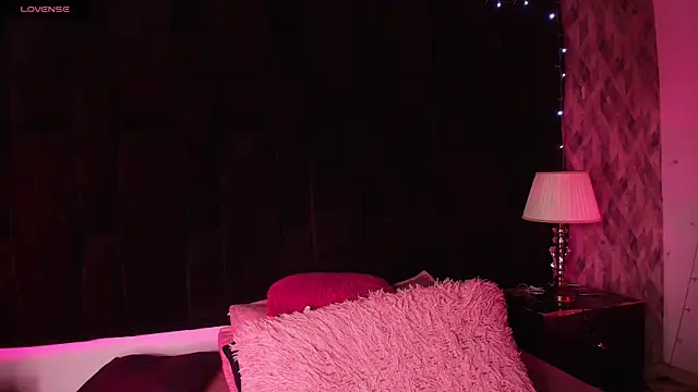 Snapshot of wensheng_ chatting on 11/07/25, 07:14 wensheng online show from 11/07/25, 07:14