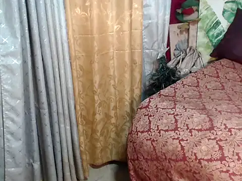 Snapshot of Angel_69X chatting on 12/14/25, 03:12 Angel 69X online show from 12/14/25, 03:12