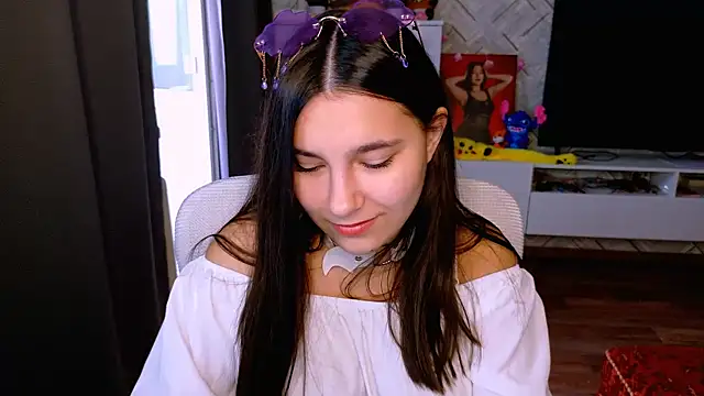 Snapshot of Arianna_Grend chatting on 11/05/25, 09:20 Arianna Grend online show from 11/05/25, 09:20